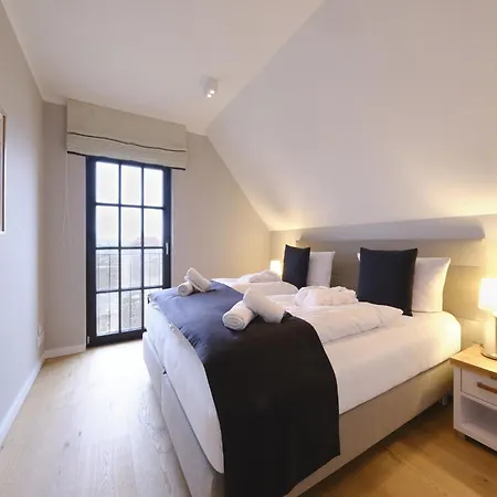 Villa Reetland Am - Luxus Reetdachvilla Mit 3 Schlafzimmern, Sauna Und Kamin G05