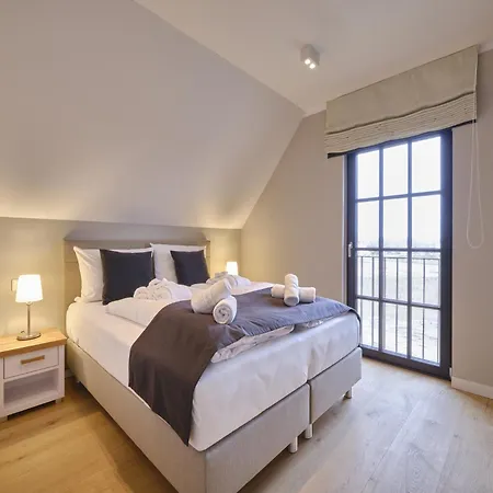 Reetland Am - Luxus Reetdachvilla Mit 3 Schlafzimmern, Sauna Und Kamin G05 * Dranske