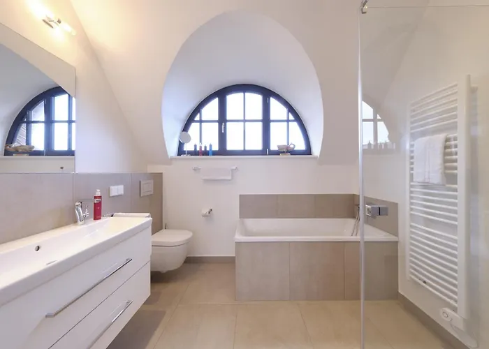 Villa Reetland Am - Luxus Reetdachvilla Mit 3 Schlafzimmern, Sauna Und Kamin G05