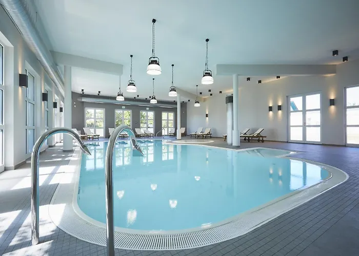 Reetland Am - Luxus Reetdachvilla Mit 3 Schlafzimmern, Sauna Und Kamin G05